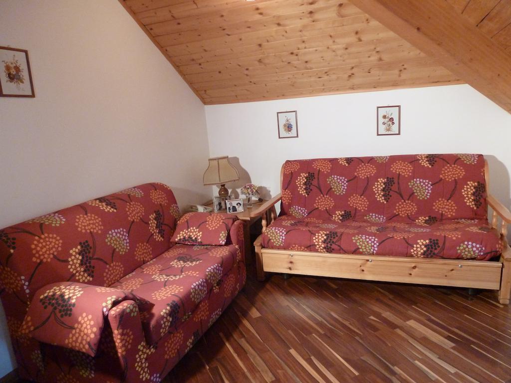 Residence Hotel Casa Metz Santa Cristina Val Gardena Zimmer foto